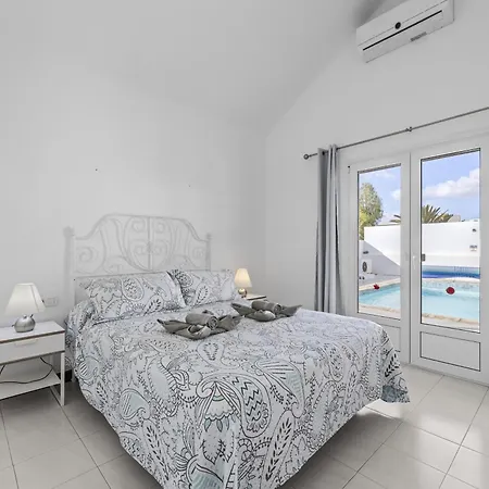 Eva - Vipvipvillas Villa Puerto del Carmen (Lanzarote)