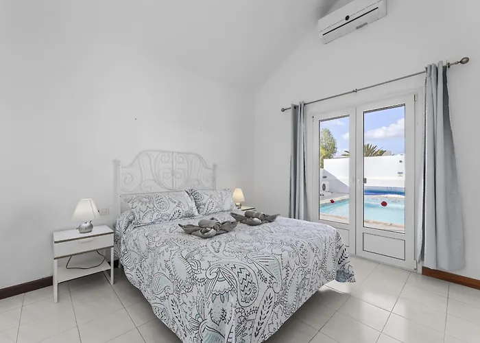 Eva - Vipvipvillas Villa Puerto del Carmen (Lanzarote)