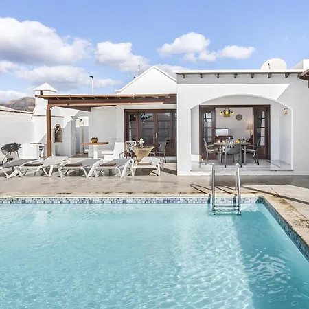 Eva - Vipvipvillas Villa Puerto del Carmen (Lanzarote)
